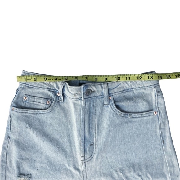 Wild Fable High Rise Distressed Mom Ankle Jeans Size 2 Light Wash - Picture 6 of 13